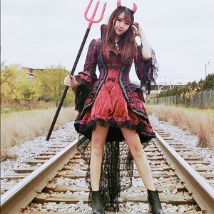 Halloween costume victorian vampire devil dress
